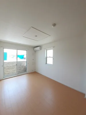 のマンスリーマンション・ウィークリーマンション「リバーサイド　レジデンス 105・洋室(No.1325845)」メイン画像