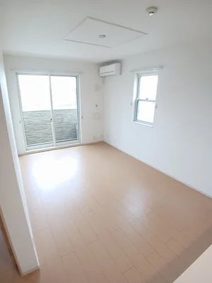 のマンスリーマンション・ウィークリーマンション「リバーサイド　レジデンス 105・洋室(No.1325845)」メイン画像