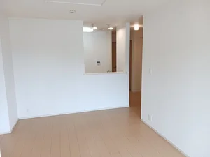 兵庫県のマンスリーマンション・ウィークリーマンション「サンリットタウン　日高Ａ 102・洋室(No.1325847)」メイン画像