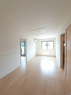 滋賀県のマンスリーマンション・ウィークリーマンション「エヴァーグリーン彦根 105・洋室(No.1325850)」メイン画像