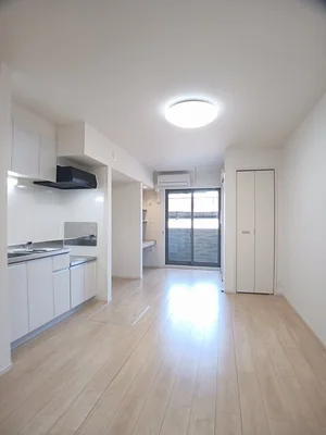 のマンスリーマンション・ウィークリーマンション「ブローテ花園 102・洋室(No.1325881)」メイン画像