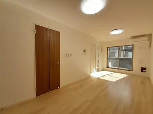 のマンスリーマンション・ウィークリーマンション「パール・トゥ・シャイン恵梨 203・洋室(No.1325884)」メイン画像