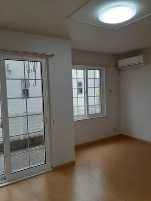 のマンスリーマンション・ウィークリーマンション「メゾン・ドゥ・リアン　Ⅲ 103・洋室(No.1325889)」メイン画像