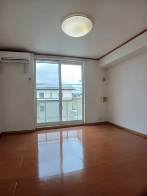 愛媛県のマンスリーマンション・ウィークリーマンション「チェリッシュⅠ 203・洋室(No.1325932)」メイン画像