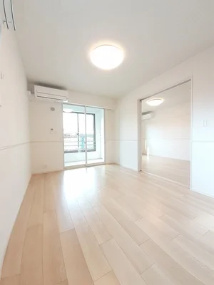 松山市駅（愛媛県）のマンスリーマンション・ウィークリーマンション「メイ　ハウス 101・洋室(No.1325952)」メイン画像