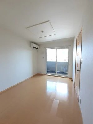 のマンスリーマンション・ウィークリーマンション「ジェルメ　Ｂ 102・洋室(No.1325987)」メイン画像