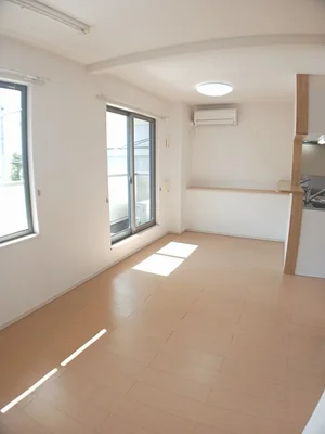 のマンスリーマンション・ウィークリーマンション「フローリー 201・洋室(No.1325992)」メイン画像