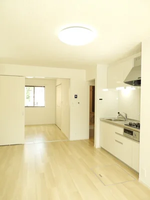 島根県立大学浜田キャンパス周辺のマンスリーマンション・ウィークリーマンション「アバンツァート　４番館 101・洋室(No.1326050)」メイン画像