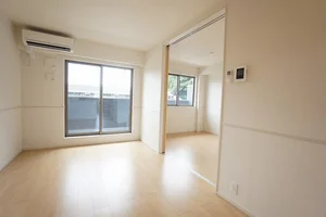 福岡県のマンスリーマンション・ウィークリーマンション「リバーサイド・コートⅠ 203・洋室(No.1326065)」メイン画像