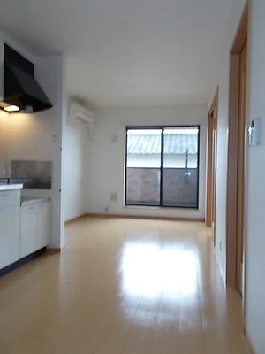 のマンスリーマンション・ウィークリーマンション「ザナドゥＢ 202・洋室(No.1326127)」メイン画像