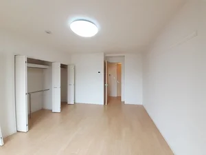 のマンスリーマンション・ウィークリーマンション「Ｂｉｇ　Ｒｏａｄ　豊中 301・洋室(No.1326171)」メイン画像