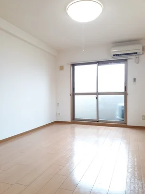 のマンスリーマンション・ウィークリーマンション「リバ－ガ－デンＦ 408・洋室(No.1326180)」メイン画像