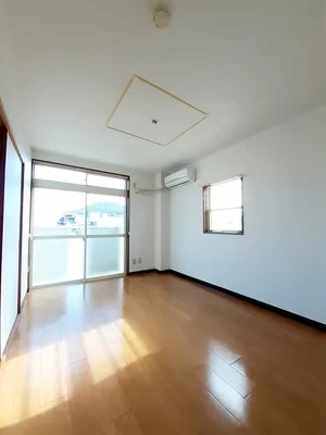 のマンスリーマンション・ウィークリーマンション「ラズベリー・ハイツ 103・洋室(No.1326257)」メイン画像