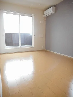 のマンスリーマンション・ウィークリーマンション「プラシードⅡ 201・洋室(No.1326273)」メイン画像