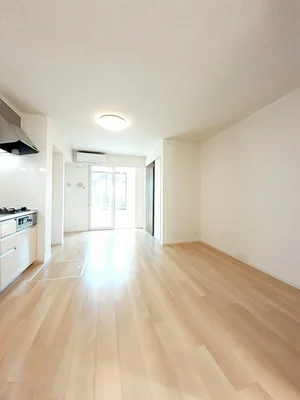 のマンスリーマンション・ウィークリーマンション「リヴィエール　ゴトウ 101・洋室(No.1326292)」メイン画像