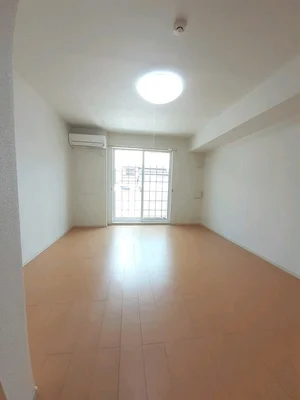 のマンスリーマンション・ウィークリーマンション「メゾンＳａｋａｋｉ 103・洋室(No.1326417)」メイン画像