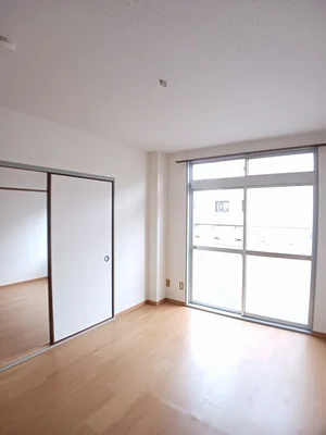 のマンスリーマンション・ウィークリーマンション「エルディム森Ⅰ 102・洋室(No.1326419)」メイン画像