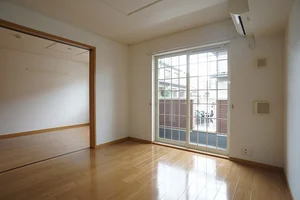 のマンスリーマンション・ウィークリーマンション「ミルト　プレッソ 102・洋室(No.1326425)」メイン画像