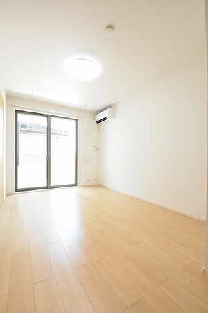 のマンスリーマンション・ウィークリーマンション「ルーラル・エステートＣ 105・洋室(No.1326455)」メイン画像