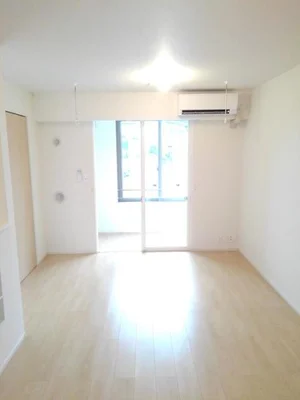 のマンスリーマンション・ウィークリーマンション「フォレスト　アベニュー 102・洋室(No.1326710)」メイン画像