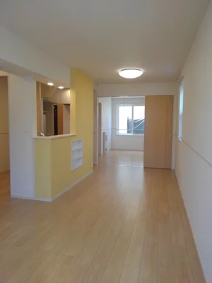 のマンスリーマンション・ウィークリーマンション「オーシャン　ビュー 103・洋室(No.1326713)」メイン画像