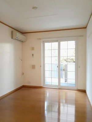 のマンスリーマンション・ウィークリーマンション「メルベーユオグラジⅡ 105・洋室(No.1326732)」メイン画像