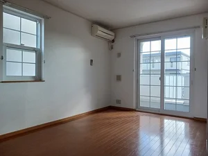 のマンスリーマンション・ウィークリーマンション「グリーンガーデンⅢ 105・洋室(No.1326769)」メイン画像