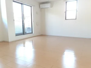 のマンスリーマンション・ウィークリーマンション「アンジュ　レーブ　Ⅱ 203・洋室(No.1326821)」メイン画像