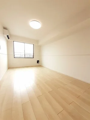 春日部市のマンスリーマンション・ウィークリーマンション「カーサミナミ 202・洋室(No.1326837)」メイン画像