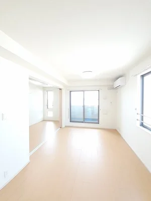 のマンスリーマンション・ウィークリーマンション「ベル　オーブ　Ⅲ 303・洋室(No.1326884)」メイン画像