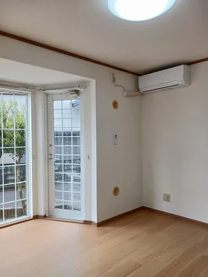 のマンスリーマンション・ウィークリーマンション「コーポ藤Ⅱ 102・洋室(No.1326903)」メイン画像