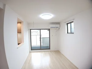 のマンスリーマンション・ウィークリーマンション「ファー　ビヨンド　Ⅲ 201・洋室(No.1326969)」メイン画像