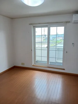 松阪市のマンスリーマンション・ウィークリーマンション「パラッツォ 201・洋室(No.1327000)」メイン画像