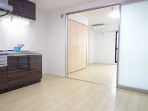 摂津駅（大阪府）のマンスリーマンション・ウィークリーマンション「ハックベリー茨木南 106・洋室(No.1327079)」メイン画像