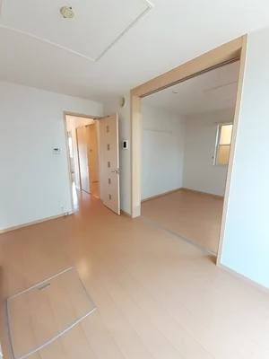 のマンスリーマンション・ウィークリーマンション「ヴィラージュ弐番館 101・洋室(No.1327088)」メイン画像