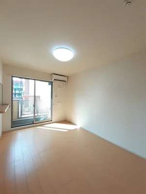 香川県のマンスリーマンション・ウィークリーマンション「グランツ築地 202・洋室(No.1327100)」メイン画像