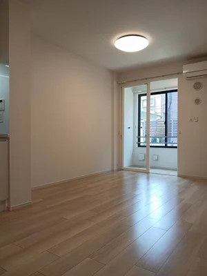 のマンスリーマンション・ウィークリーマンション「パイン　ビレッジ 102・洋室(No.1327114)」メイン画像