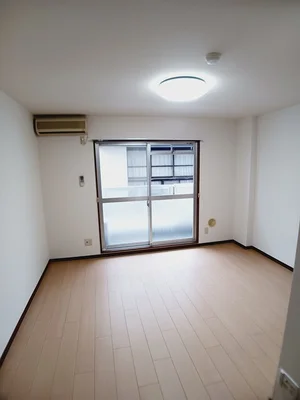 高知県立大学池キャンパス周辺のマンスリーマンション・ウィークリーマンション「クレスト２０ 202・洋室(No.1327121)」メイン画像