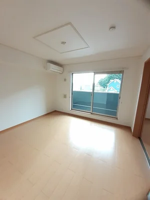 のマンスリーマンション・ウィークリーマンション「アルカ　デ　ヌエースＤ 202・洋室(No.1327162)」メイン画像