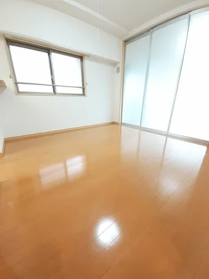 花畑駅（福岡県）のマンスリーマンション・ウィークリーマンション「フォーウィルズコートⅡ 701・洋室(No.1327178)」メイン画像