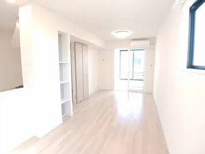 のマンスリーマンション・ウィークリーマンション「クリスタルドミールⅦ 101・洋室(No.1327228)」メイン画像