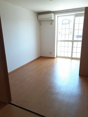 宮崎県のマンスリーマンション・ウィークリーマンション「ロ－ウェルズ　３番館 203・洋室(No.1327236)」メイン画像