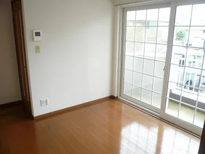 のマンスリーマンション・ウィークリーマンション「クレストール光ヶ丘 102・洋室(No.1327240)」メイン画像