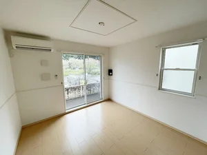 のマンスリーマンション・ウィークリーマンション「サリーチェⅤ 101・洋室(No.1327299)」メイン画像