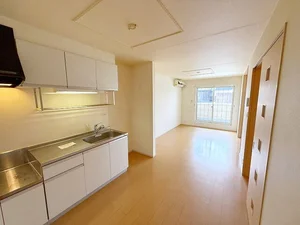 のマンスリーマンション・ウィークリーマンション「エスト　ウィステリアＢ 202・洋室(No.1327301)」メイン画像