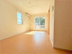 のマンスリーマンション・ウィークリーマンション「プティボヌールⅡ 204・洋室(No.1327303)」メイン画像