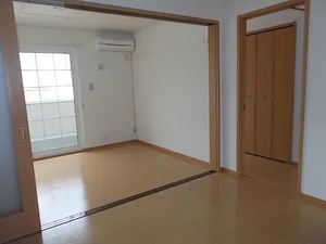 のマンスリーマンション・ウィークリーマンション「カーサ　アルドール 102・洋室(No.1327387)」メイン画像