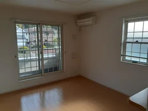 のマンスリーマンション・ウィークリーマンション「ヴァン　シュヴァルⅠ 203・洋室(No.1327391)」メイン画像