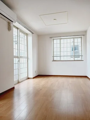 のマンスリーマンション・ウィークリーマンション「ヴィラ－フロレスタ 201・洋室(No.1327417)」メイン画像