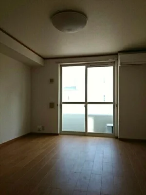 のマンスリーマンション・ウィークリーマンション「ジェルメⅠ 102・洋室(No.1327445)」メイン画像